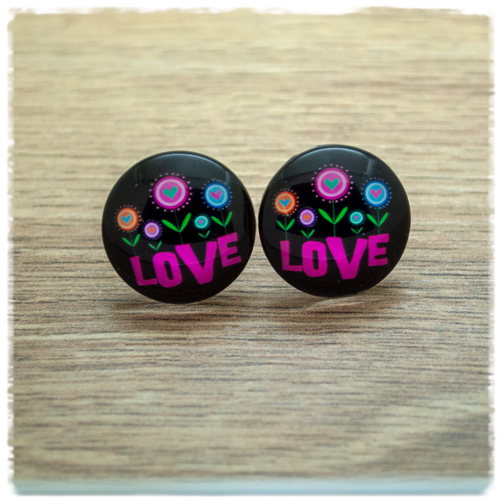 Ohrringe in 20 mm schwarz mit LOVE